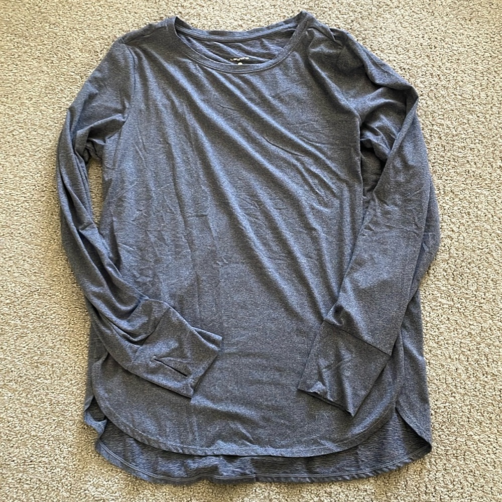Long sleeve work out top